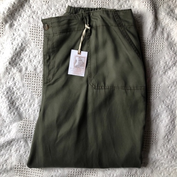 Jessica Simpson Utility Jogger - Picture 3 of 6